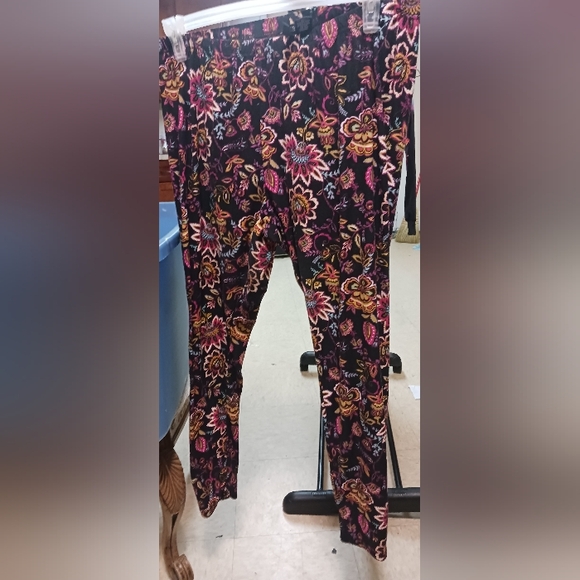 Kristin nicole multi color Paisley leggings 3x A-2 - Picture 2 of 4